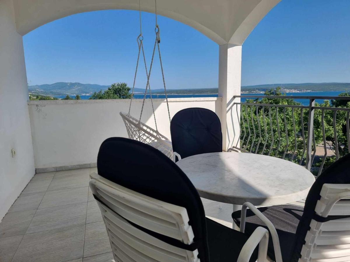 Apartmani Lucija 马斯莱尼察 外观 照片